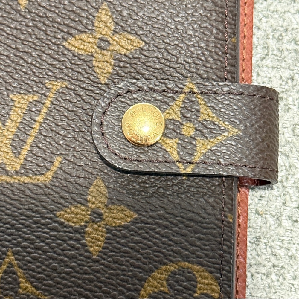 Louis Vuitton Monogram Agenda - Picture 11 of 11